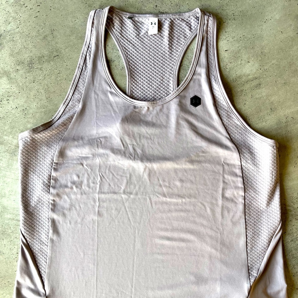 NWOT XL Under Armour Heat Gear Tank